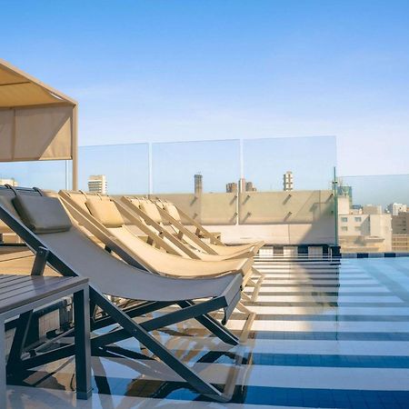 Готель Faranda Collection Barranquilla, A Member Of Radisson Individuals Барранкілья Екстер'єр фото Rooftop pool at the hotel