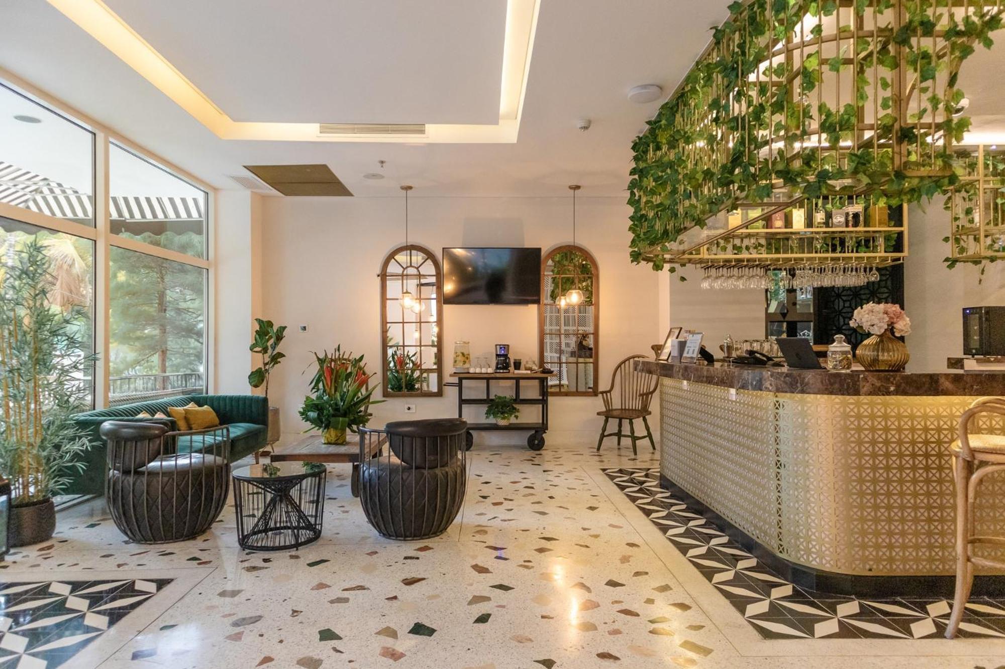 Готель Faranda Collection Barranquilla, A Member Of Radisson Individuals Барранкілья Екстер'єр фото The lobby of the hotel